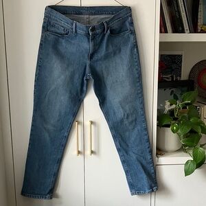 Mott & Bow Jeans | Slim Boyfriend - Light/Medium Blue | W 32 L 30
